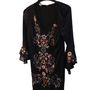 INC Floral Embroidered Black Dress
Size :PXL
New with tags